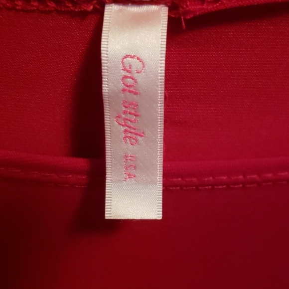 Beautiful long red silk blouse - Picture 2 of 3